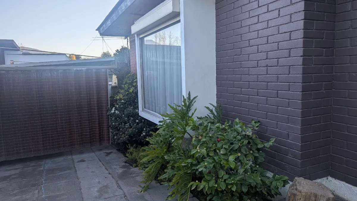 VENTA / Casa en Los Domínicos / 3 baños / 5 dormitorios