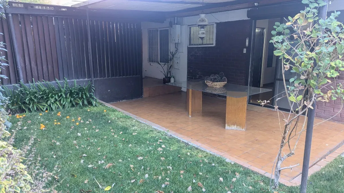 VENTA / Casa en Los Domínicos / 3 baños / 5 dormitorios - Imagen 10