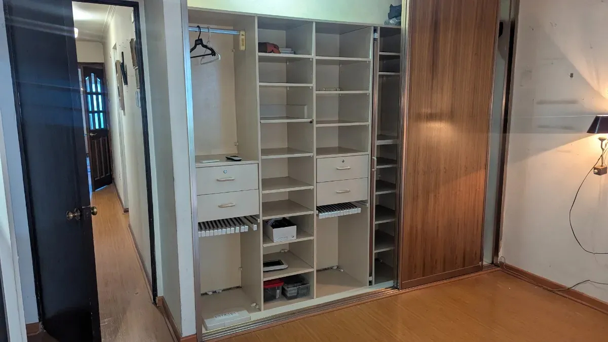 VENTA / Casa en Los Domínicos / 3 baños / 5 dormitorios - Imagen 8