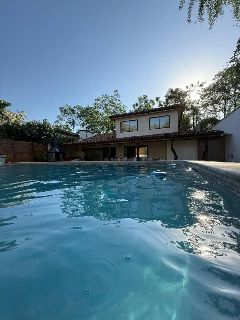 VENTA / Casa en Las Condes / 3 baños / 5 dormitorios - Imagen 3